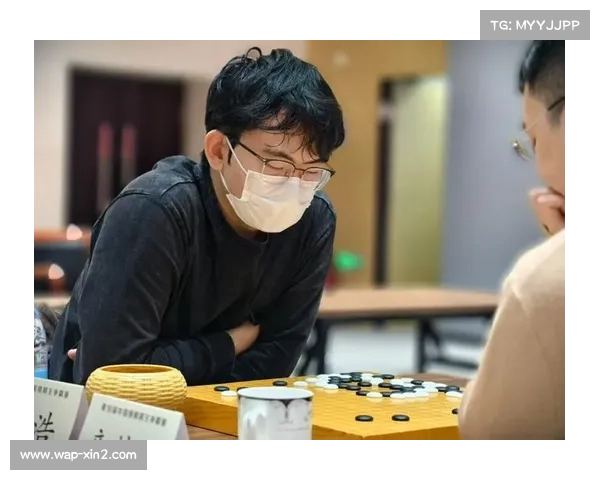 丁浩首度加冕中国围棋棋王争霸赛冠军 成就职业生涯新高峰 丁浩首度加冕中国围棋棋王争霸赛冠军 成就职业生涯新高峰